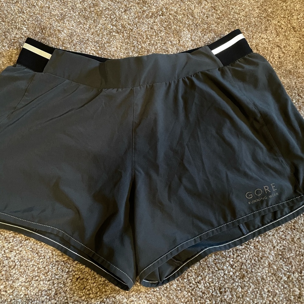 Gore women’s large running shorts